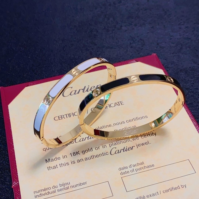 Ca*t1er bracelets